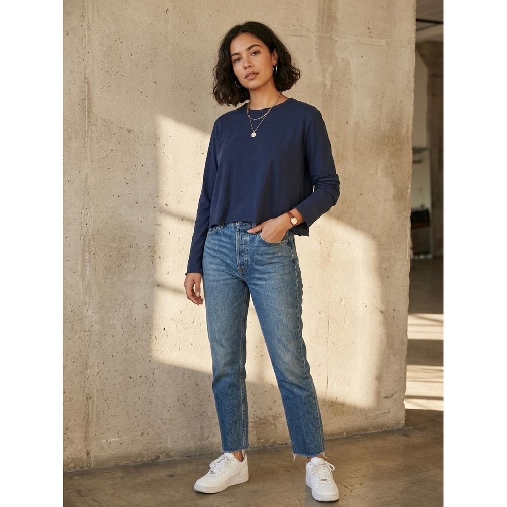 The Great Navy Blue Long Sleeve Crop Top Raw Hem Cotton Tee Size 0 T305002